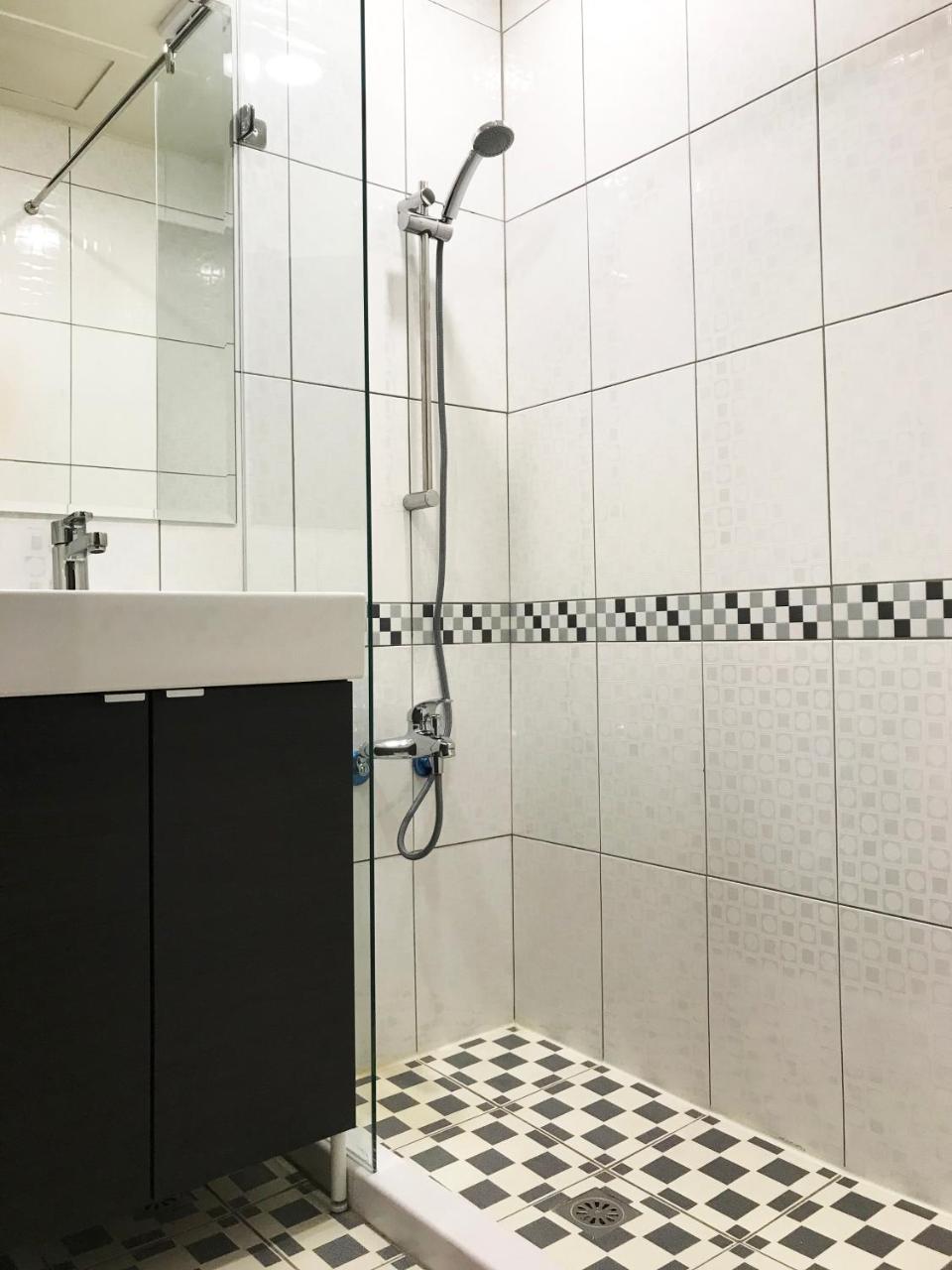Huang Kai Hotel Тайчжун Экстерьер фото